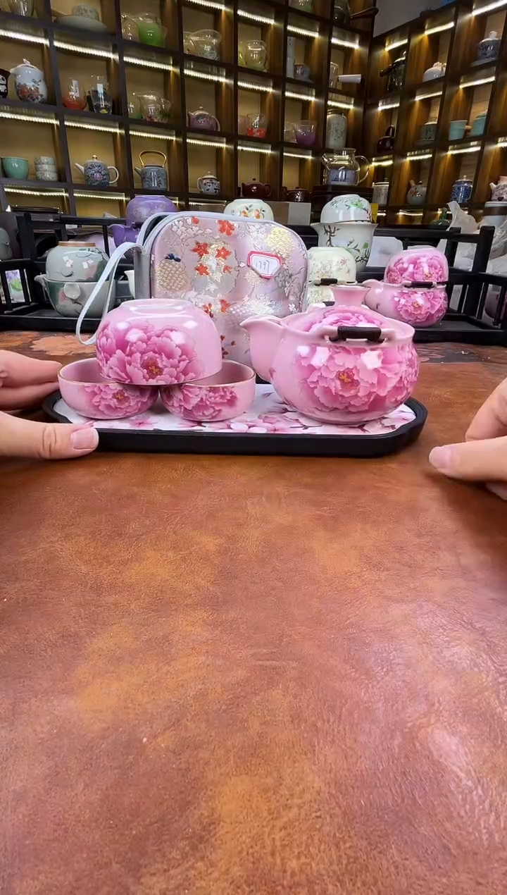 瓷片新款粉色牡丹宝瓶+长方粉色花朵盘