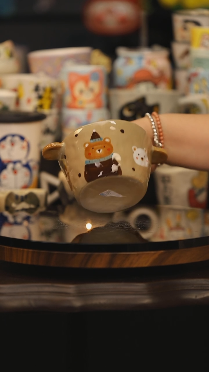 【闪购商品】摆件景德镇釉下彩绘设计师款式陶瓷