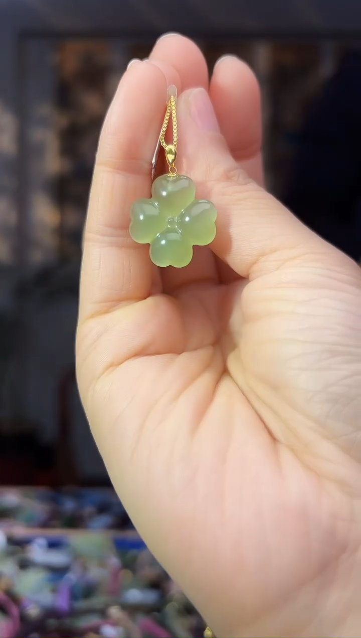 【闪购商品】和田玉颈饰18K金镶嵌拍一发一