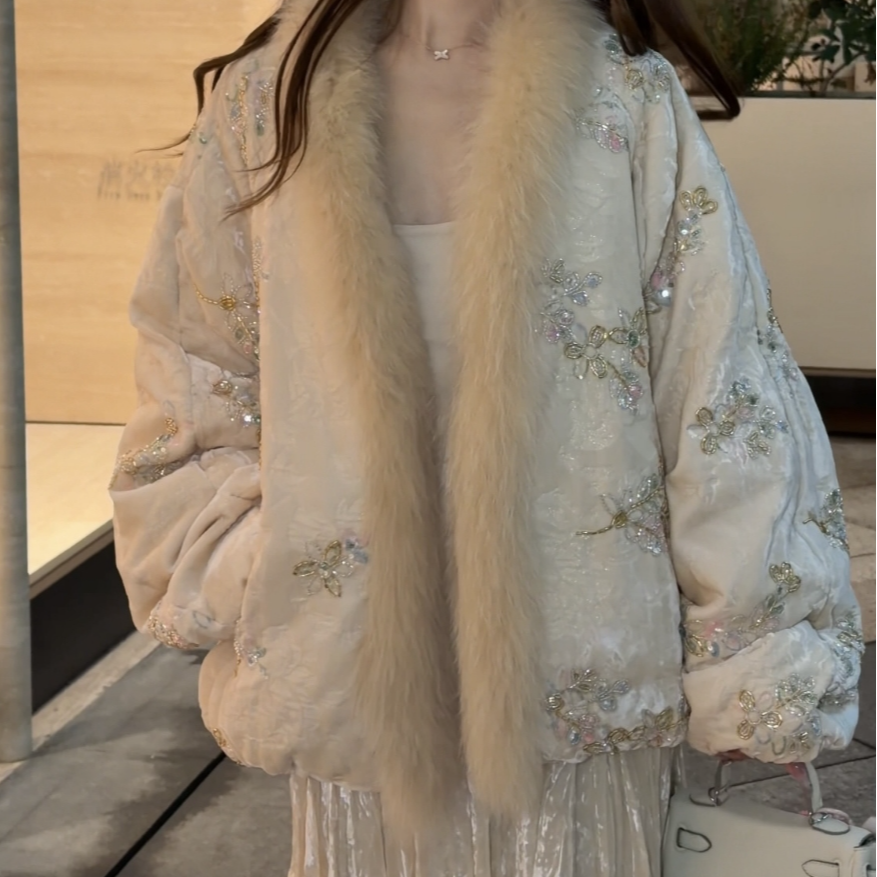 冬暖金枝/新中式国风女装精美重工刺绣外套2025d398小鹿-大女王仓