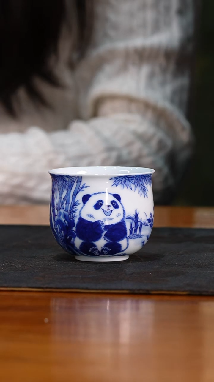 瓷瓷姑娘铭墨朗谷熊猫杯
