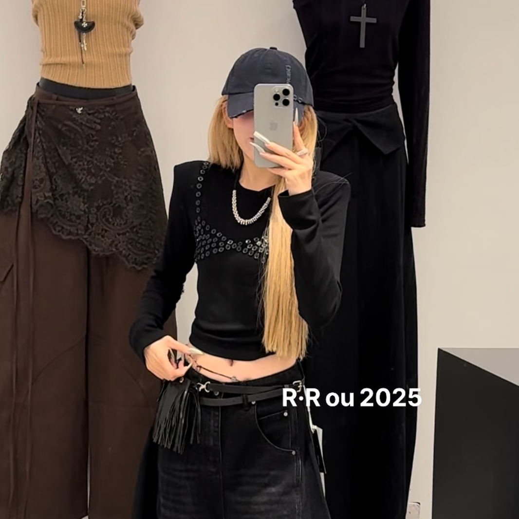 ROU-ROU)JIA百搭辣妹纽扣上衣87R38