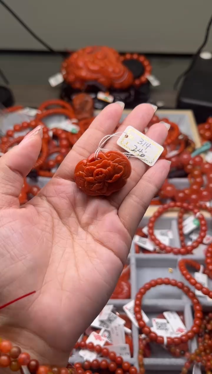 【闪购商品】南红玛瑙珠宝奇石未镶嵌314