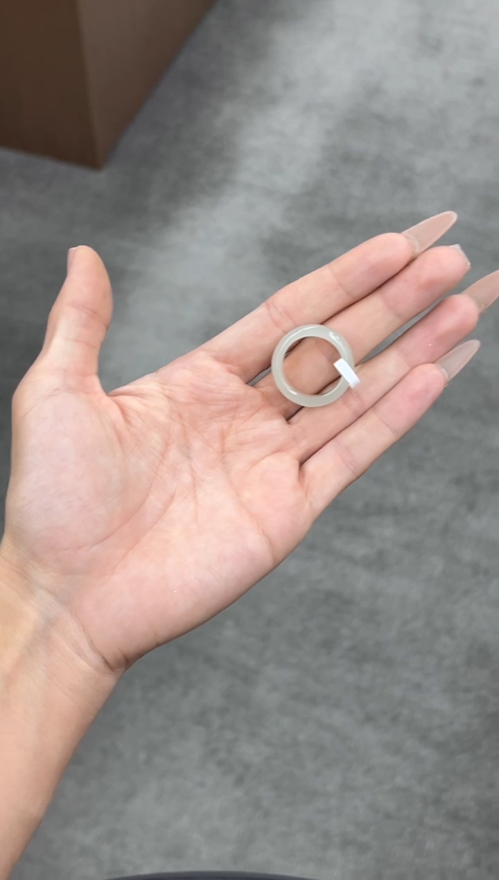 未镶嵌戒圈和田玉且末近矿微色差戒圈20