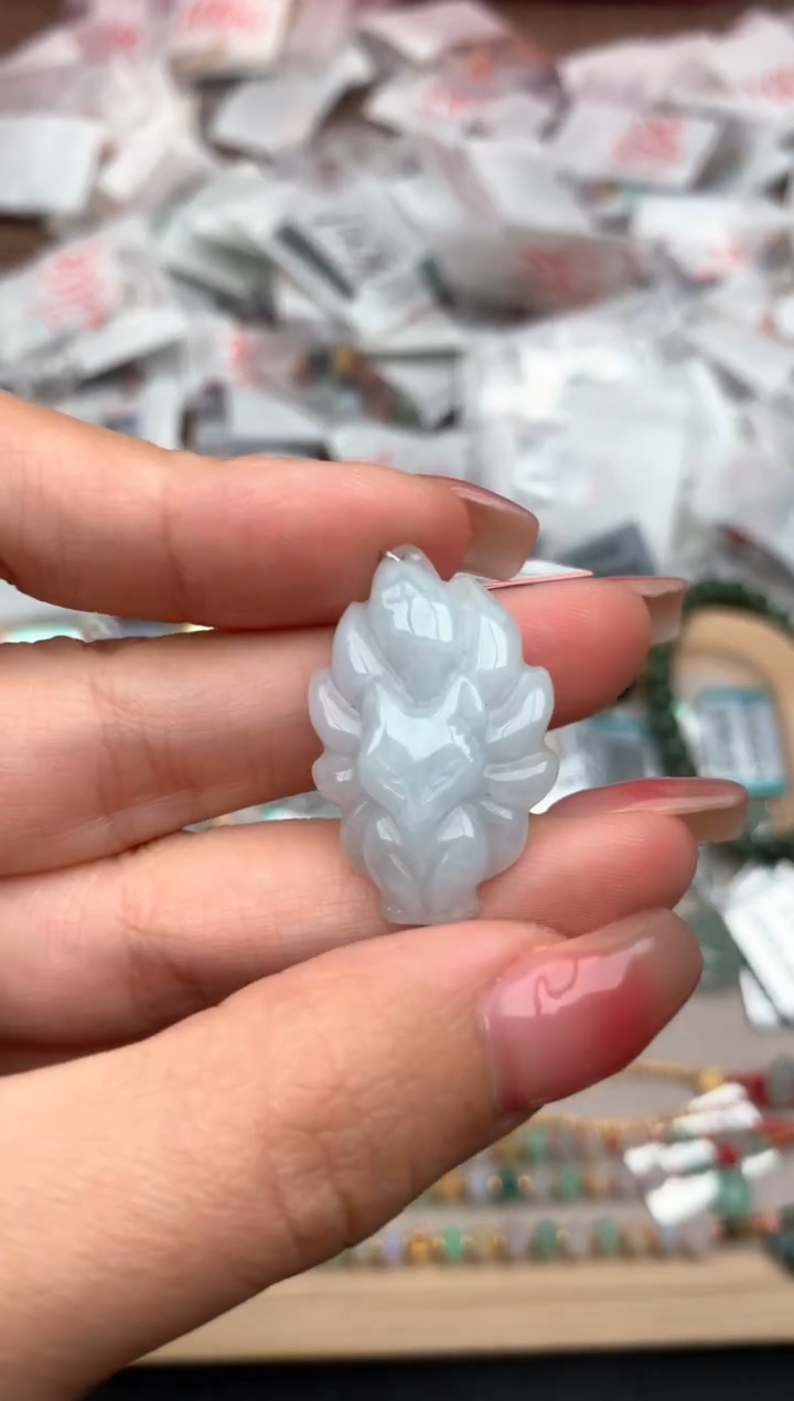 未镶嵌挂件翡翠一