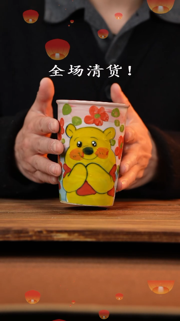 【闪购商品】杯手艺人手绘釉下彩异形器物