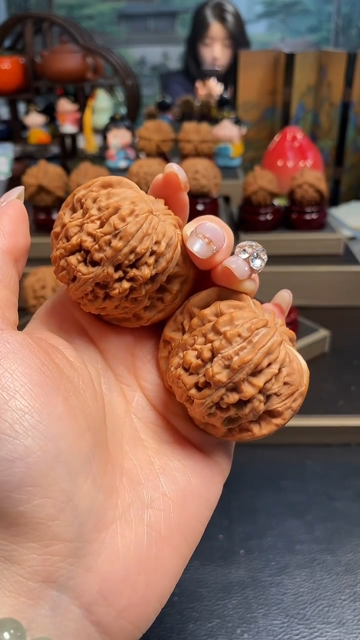 【闪购商品】文玩核桃吊坠K430四座楼46