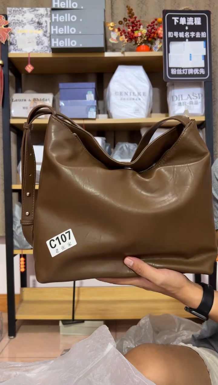小牛剖层皮革老张家女包107