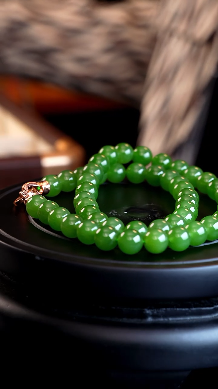 项链未镶嵌和田玉碧玉阳绿卡10mm项链