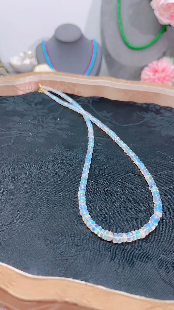 银S925镶嵌欧泊颈饰多样性选其一299