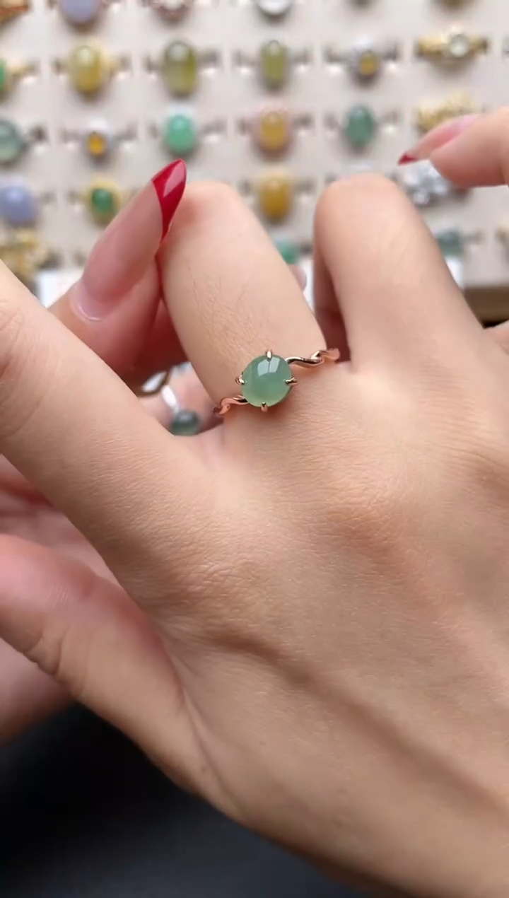 【闪购商品】翡翠戒指银S925镶嵌一物一证一礼盒