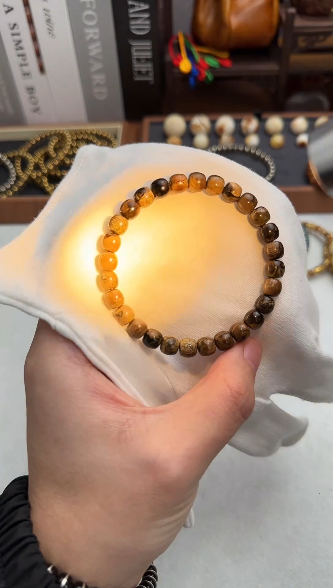 【闪购商品】蜜蜡裸石未镶嵌缅甸根珀7.5mm