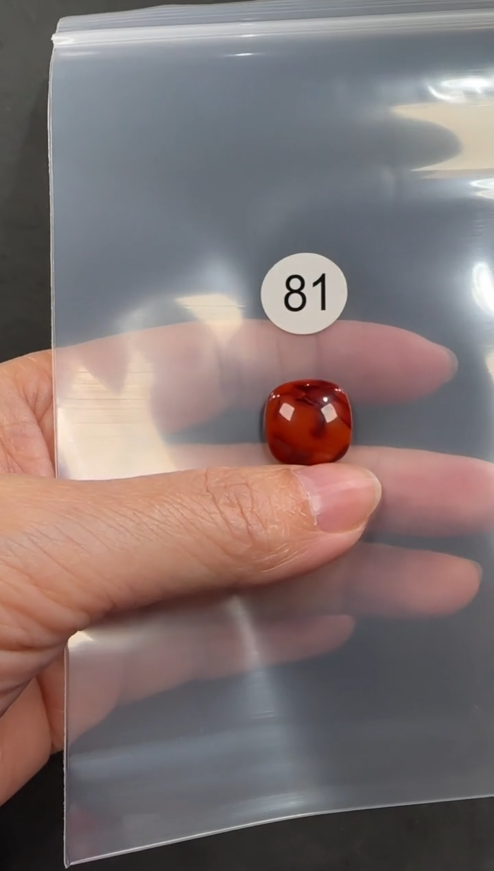未镶嵌南红玛瑙珠宝半成品原矿无优化无胶裂妖花小方糖