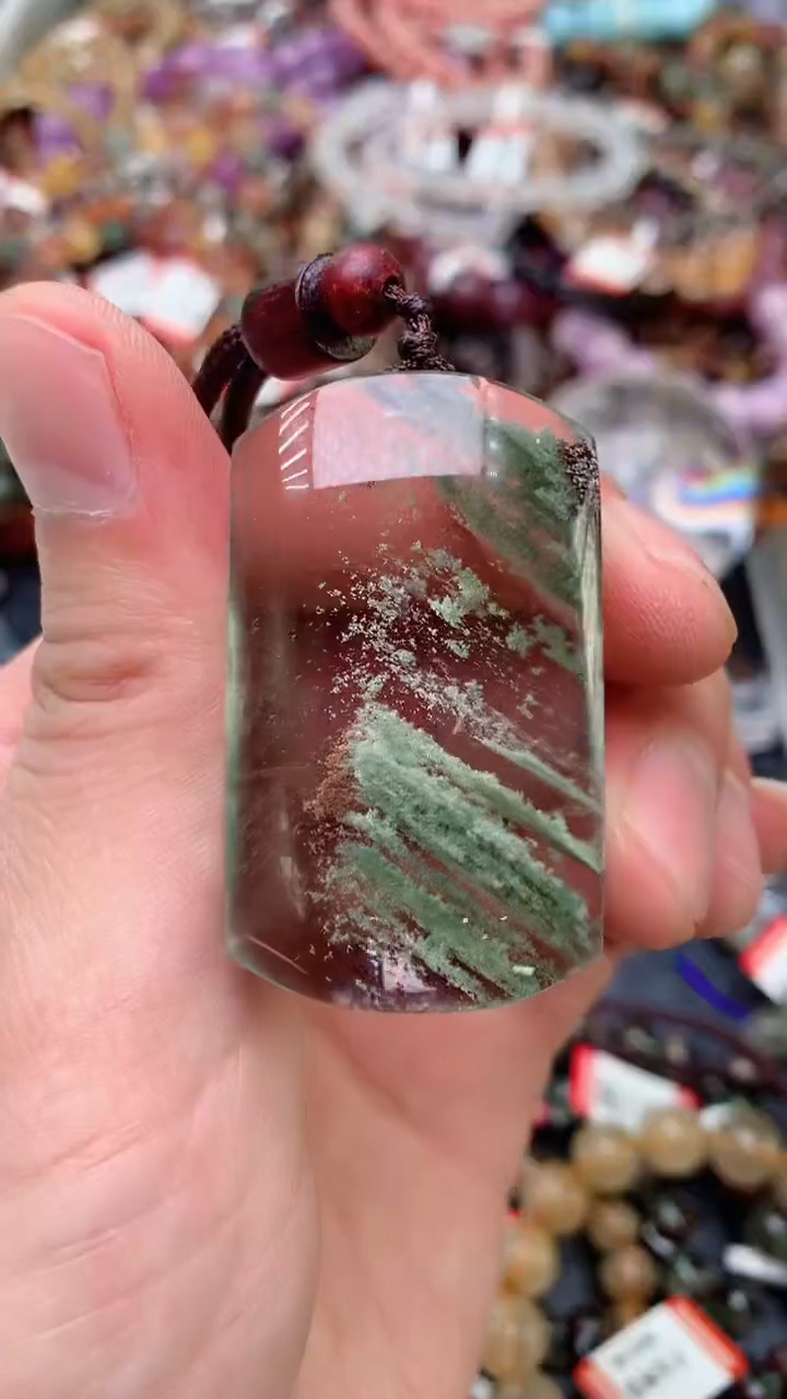 【闪购商品】水晶吊坠(赠链)未镶嵌70