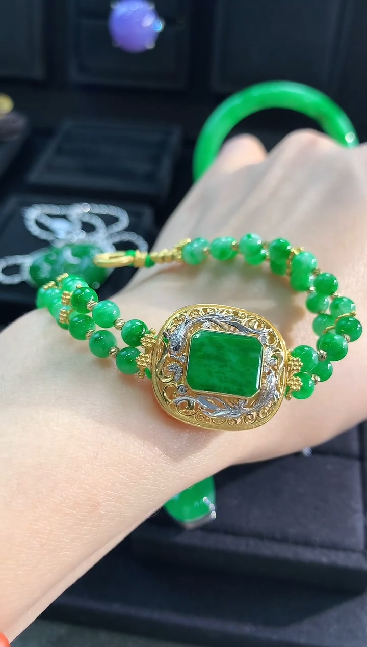 【闪购商品】翡翠手链18K金镶嵌手链