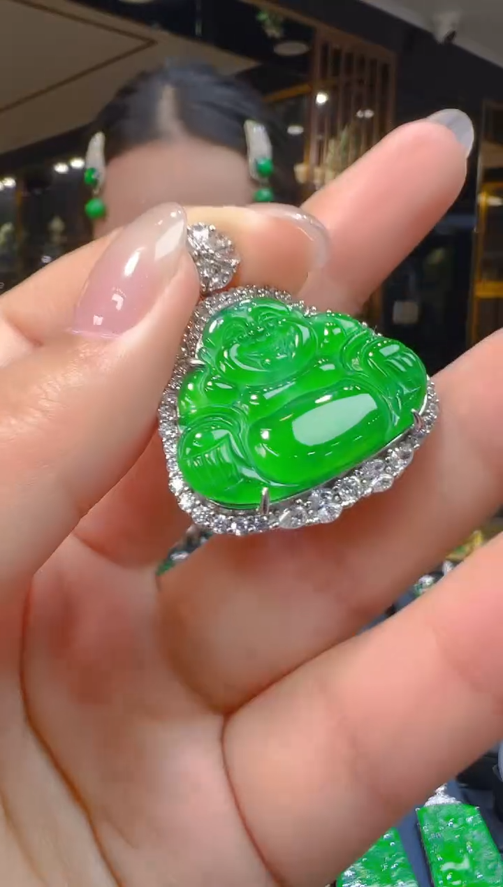 吊坠(赠链)银S925镶嵌翡翠022（多样性发其一）