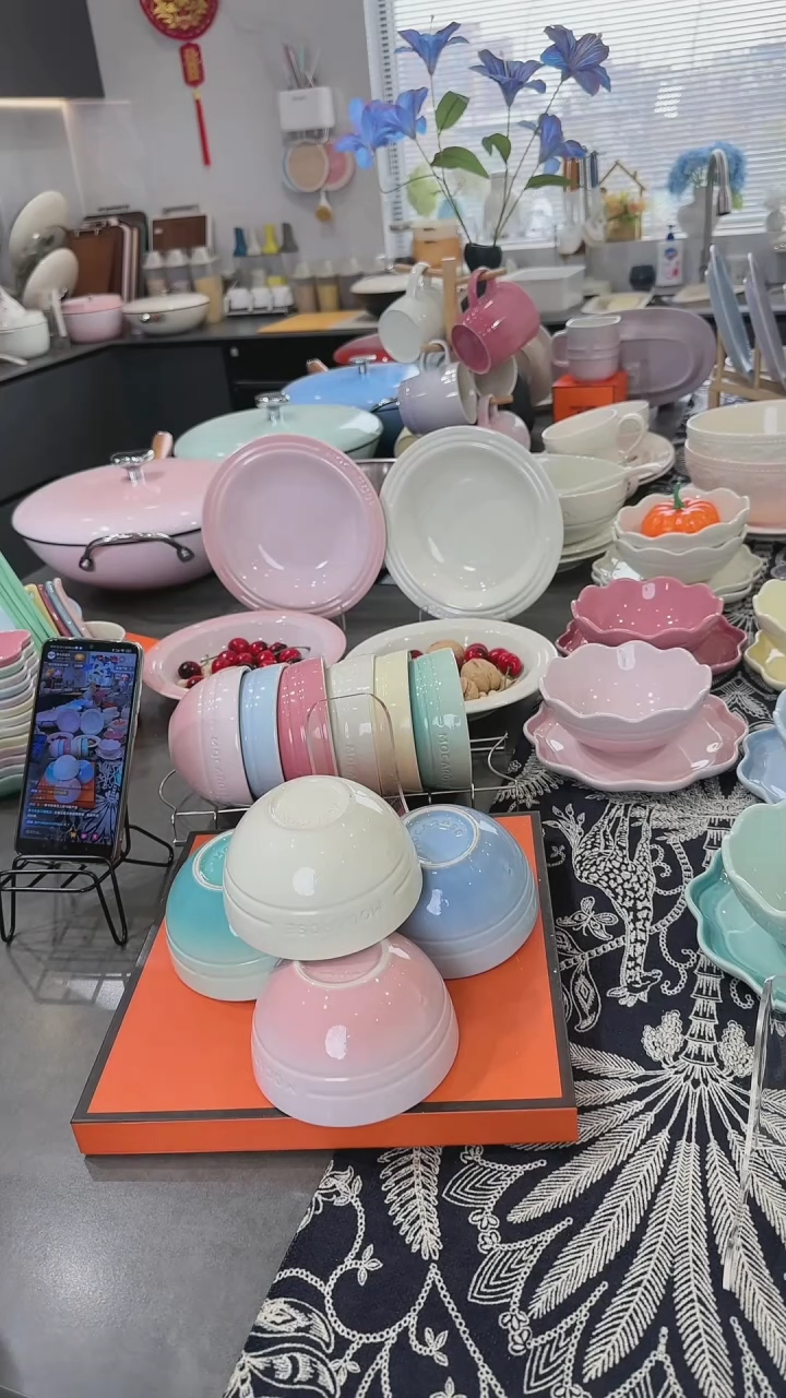 【闪购商品】瓷四色米饭碗