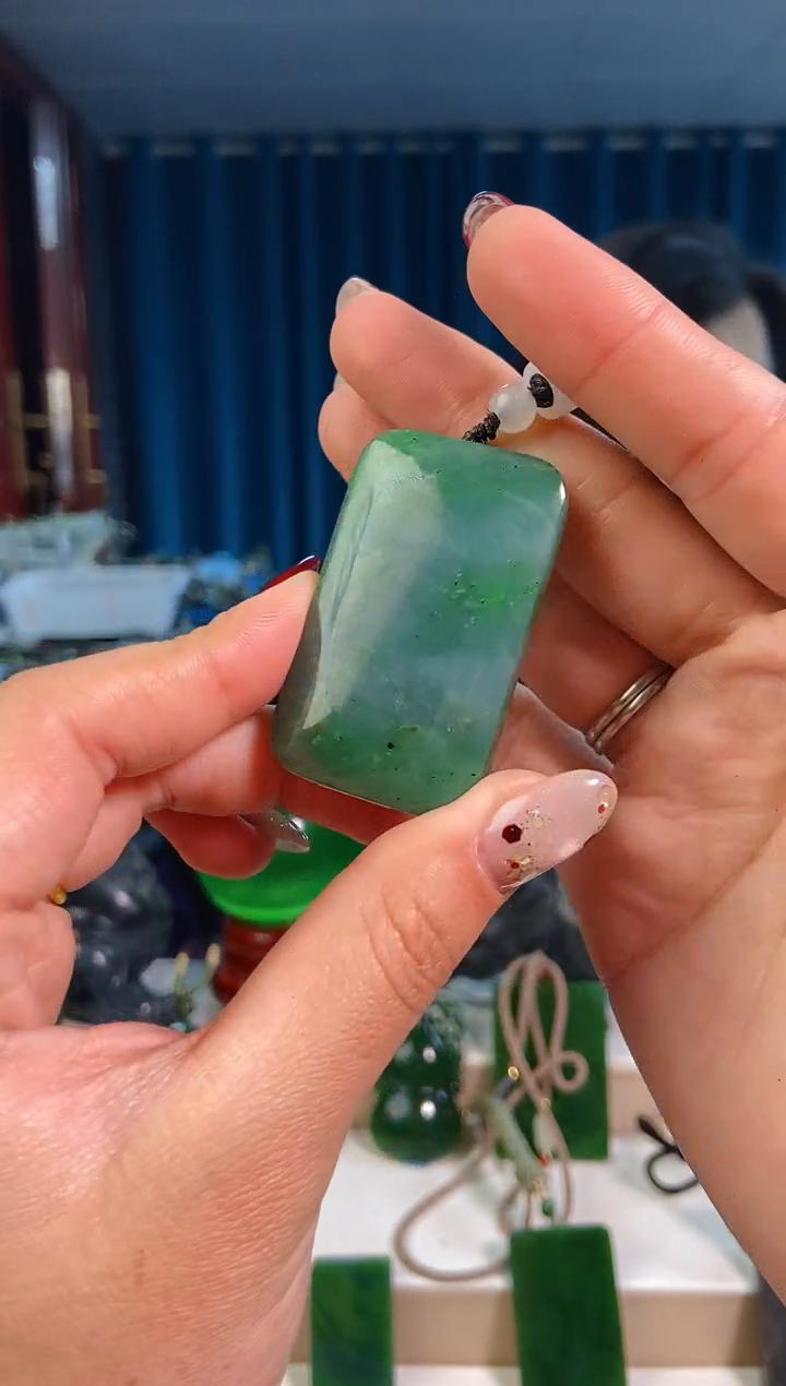 【闪购商品】和田玉挂件未镶嵌1