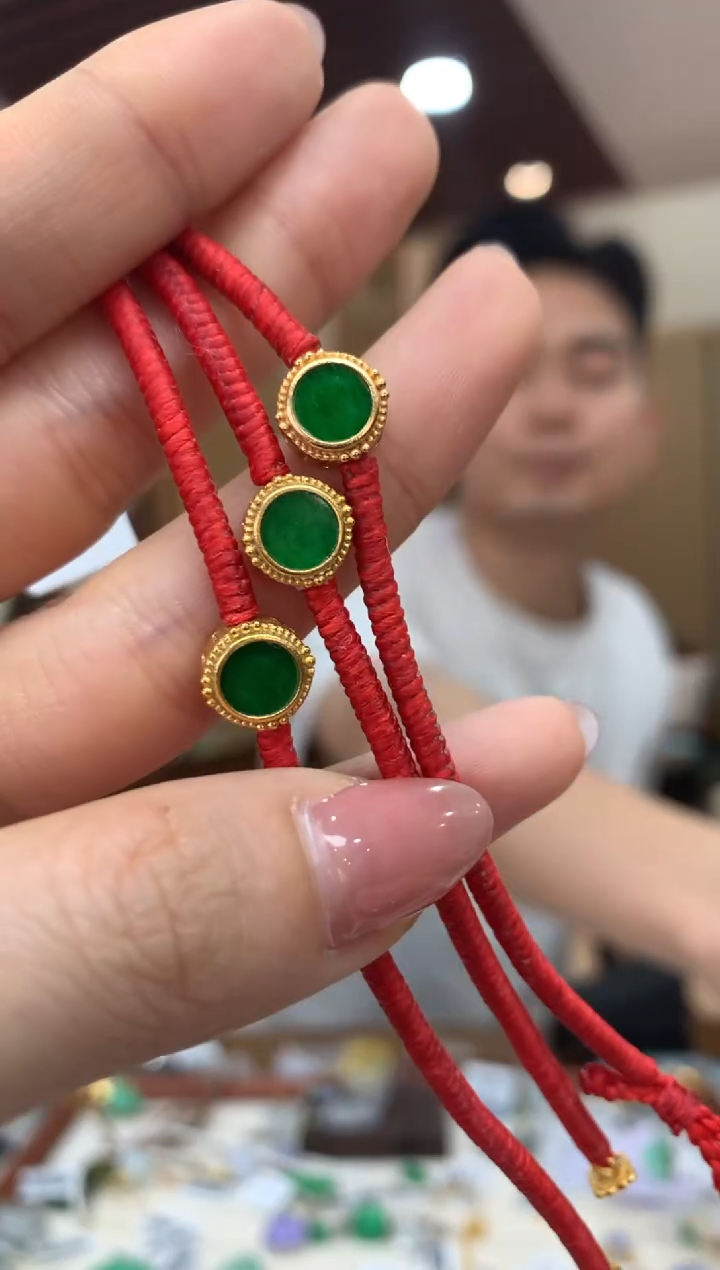 未镶嵌手绳翡翠手绳多样性发货1件