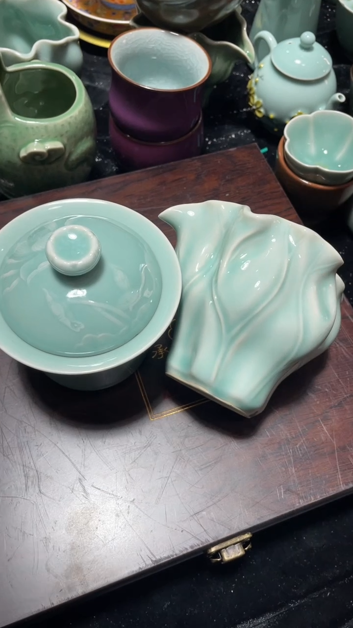 【闪购商品】特价福利 微瑕 慧仙青瓷