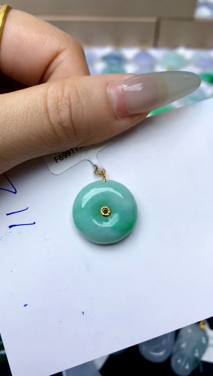 【闪购商品】翡翠颈饰18K金镶嵌112天然A货翡翠