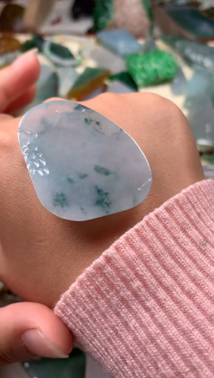 【闪购商品】翡翠颈饰未镶嵌吊坠