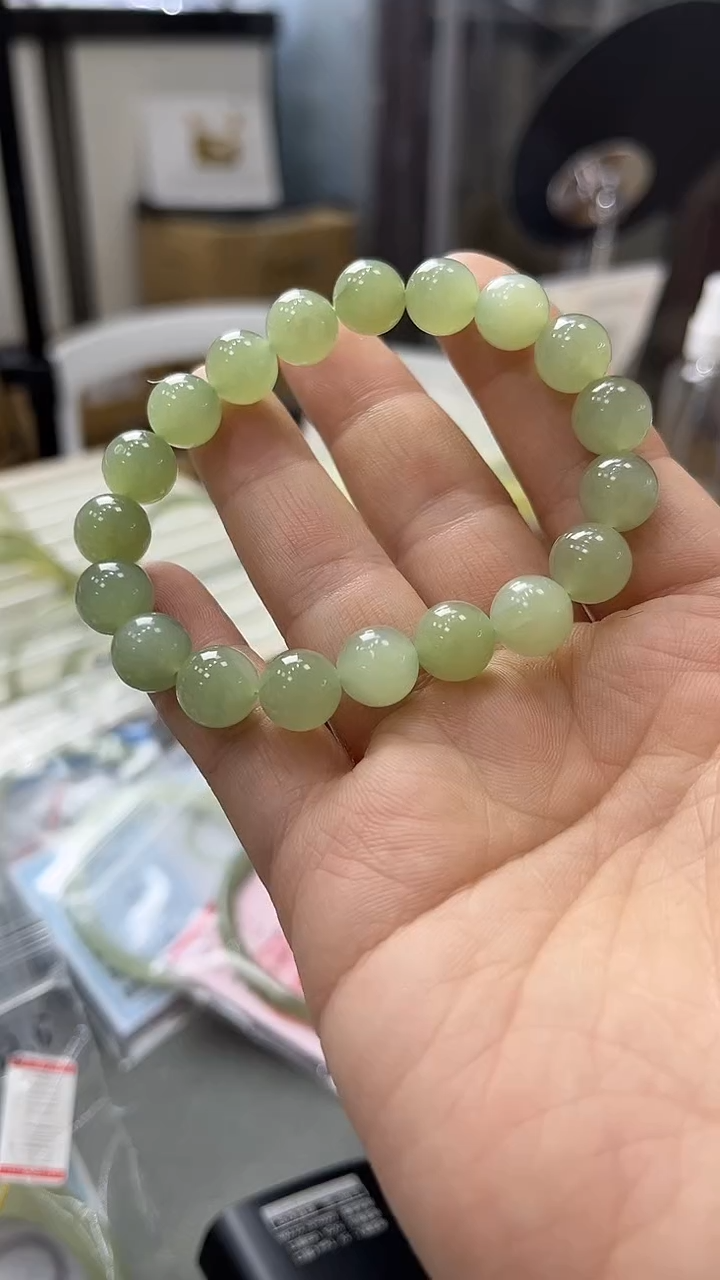 【闪购商品】和田玉手链未镶嵌葡萄肉手串10mm（微瑕）