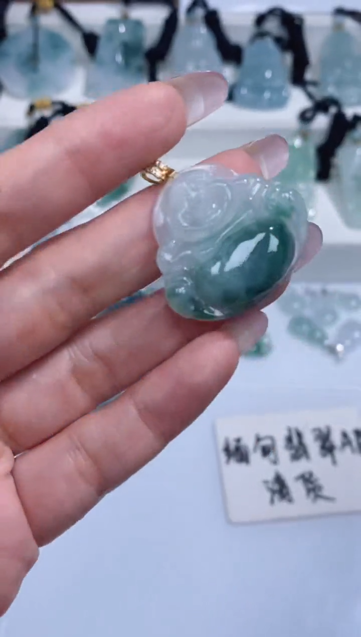 颈饰银S925镶嵌翡翠吊坠