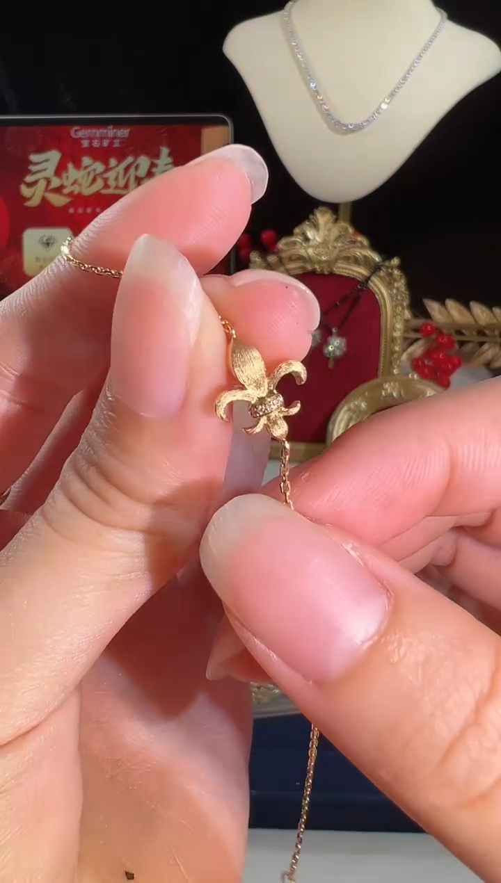 【闪购商品】钻石手链18K金镶嵌BB4066#-Y#38