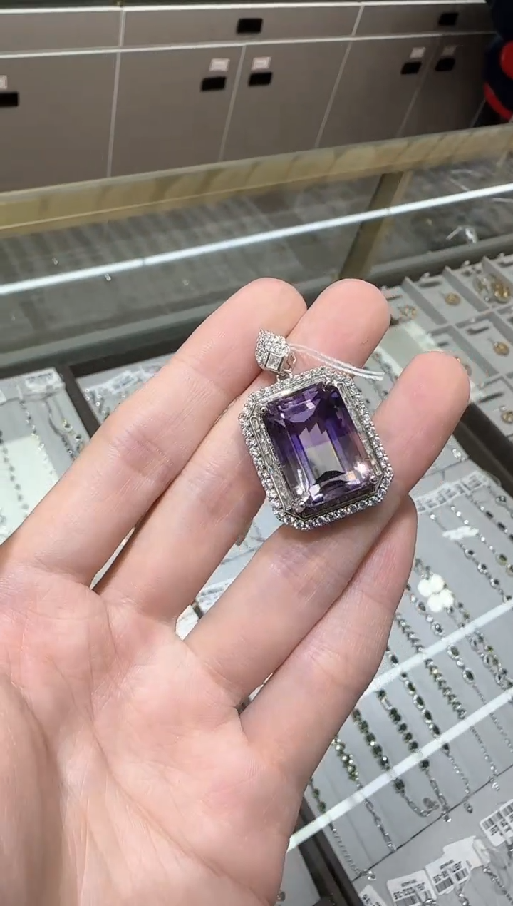 【闪购商品】水晶颈饰银S925镶嵌15*23mm紫黄晶