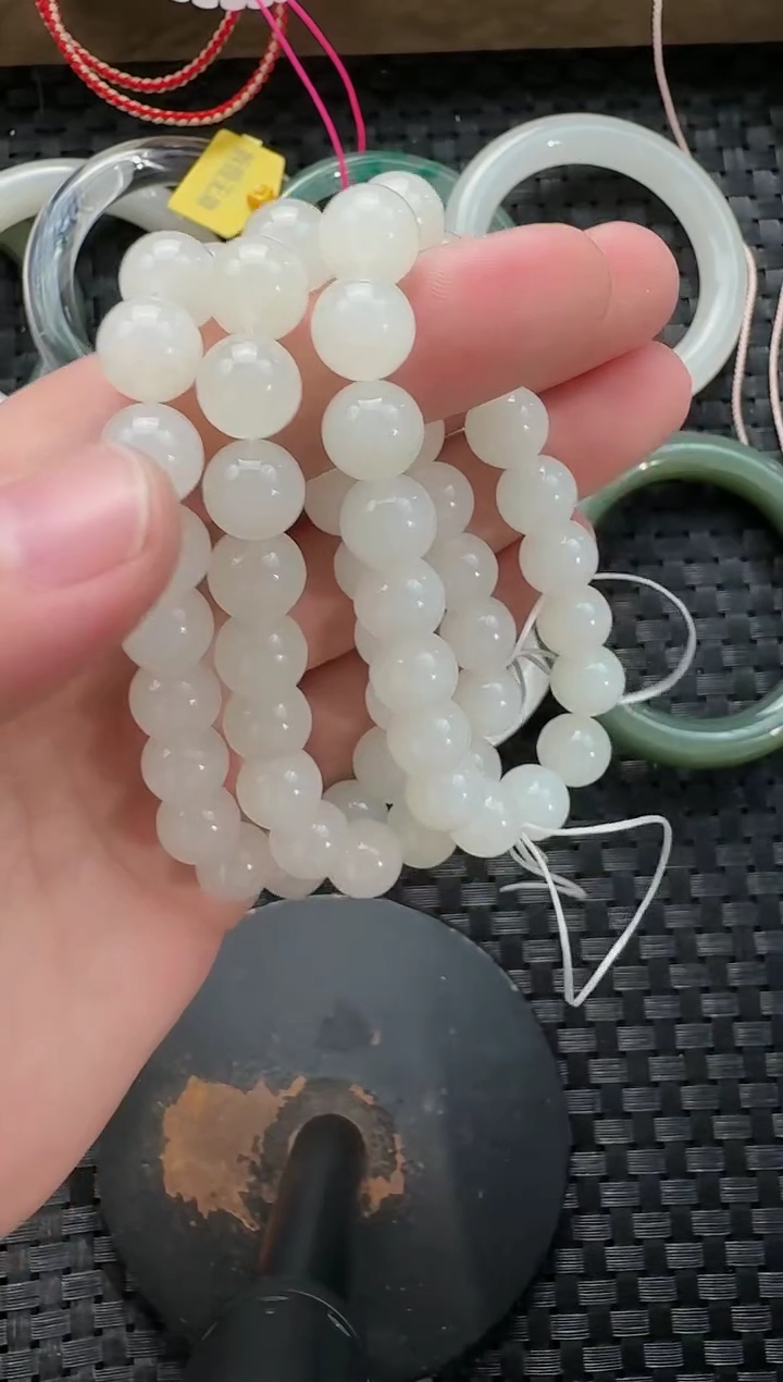 颈饰未镶嵌和田玉10mm手串（多样性发货拍一发一）