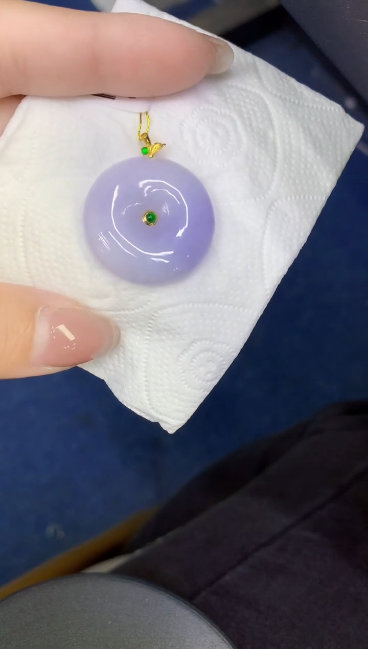 颈饰18K金镶嵌翡翠缅甸天然翡翠a货