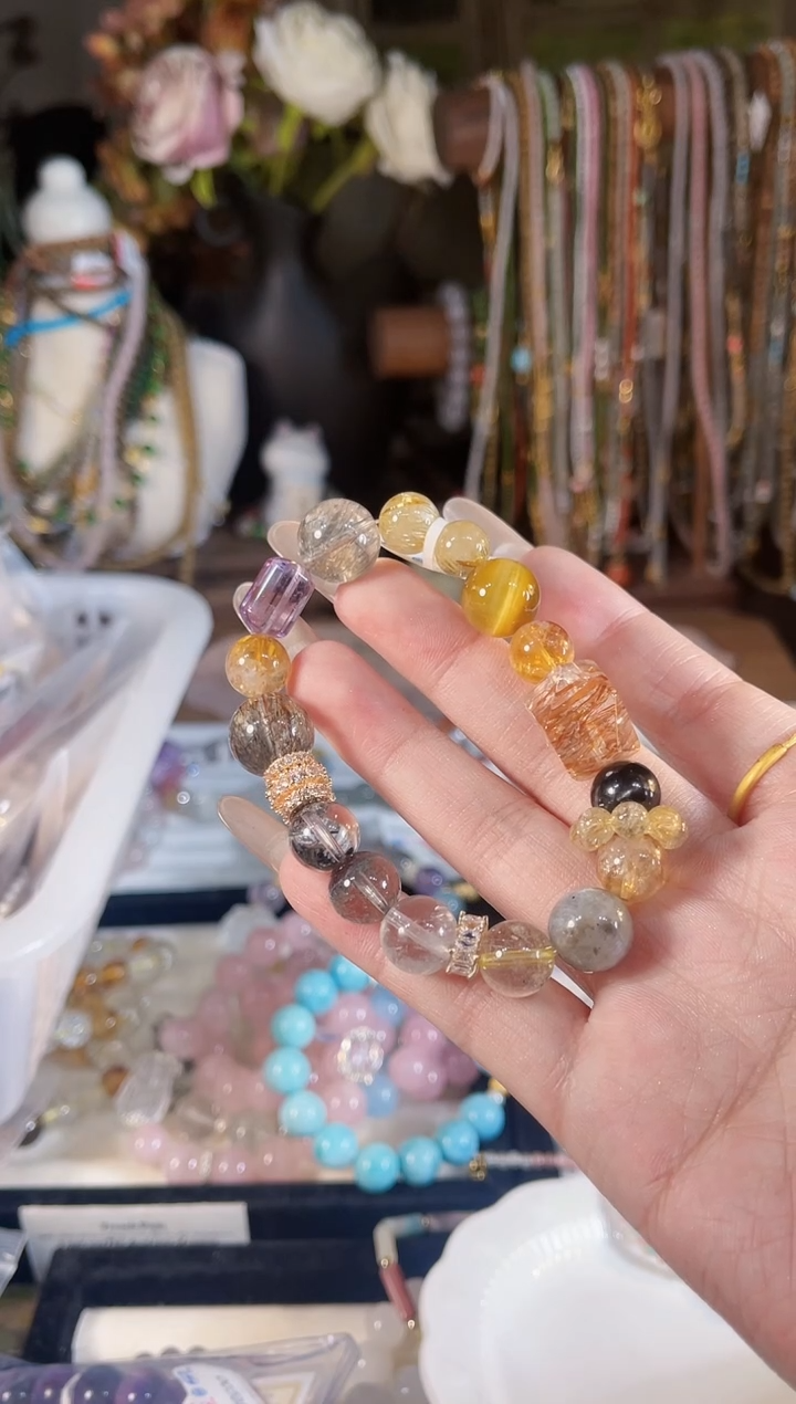 【闪购商品】水晶手链未镶嵌多样性发货其一