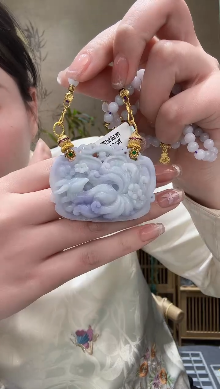 【闪购商品】翡翠颈饰未镶嵌吊坠