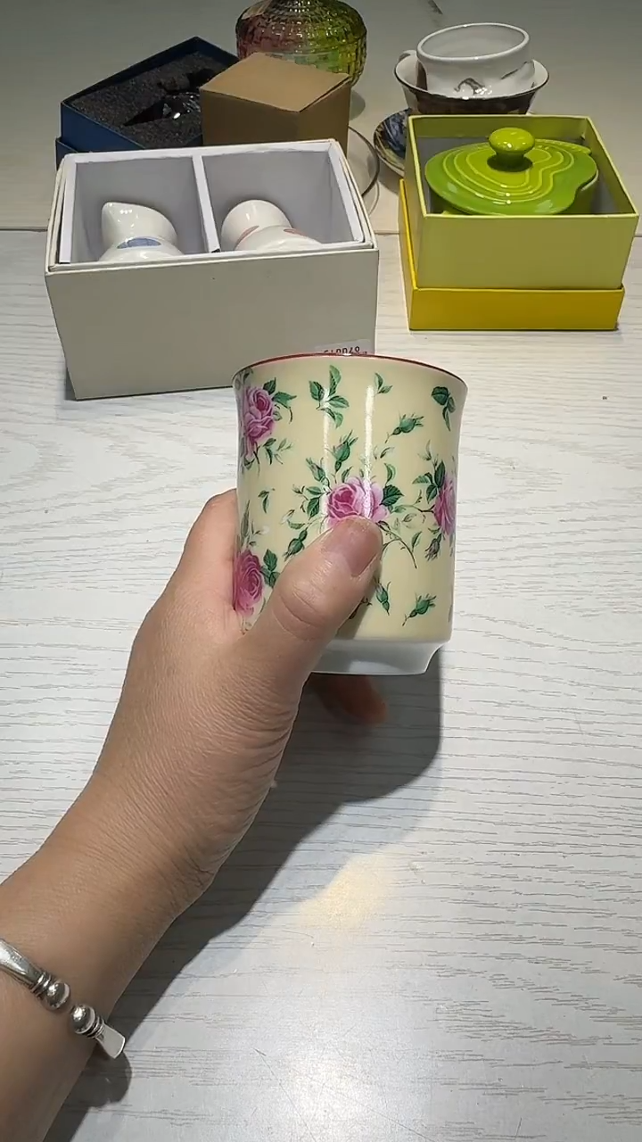 瓷片生活的本意就是开心@@1