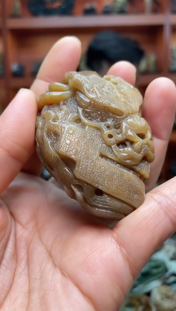 未镶嵌和田玉把件1