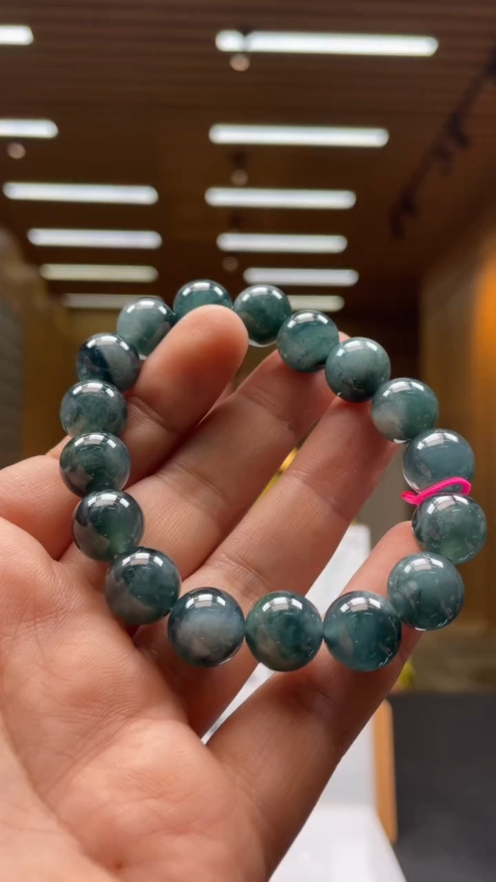 【闪购商品】翡翠颈饰未镶嵌********712