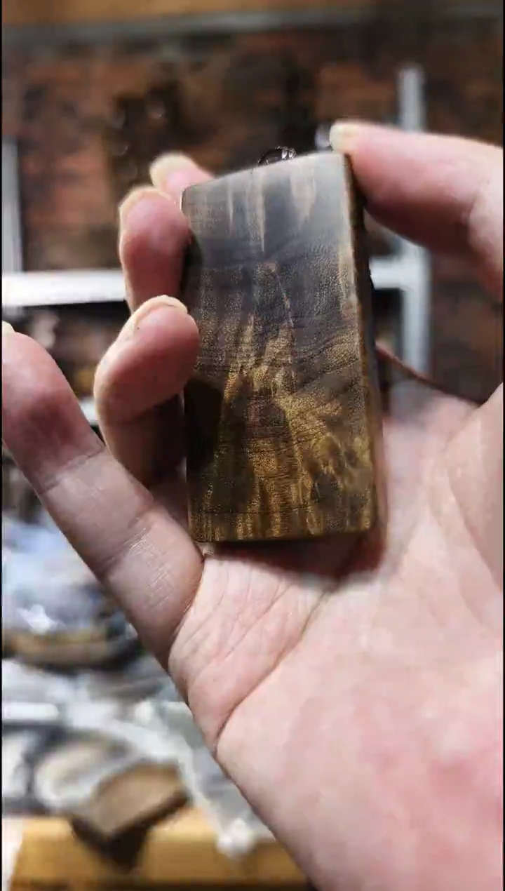 金丝楠无事牌脖挂