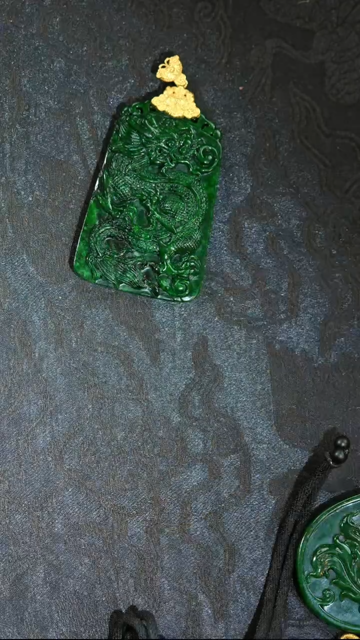 【闪购商品】翡翠颈饰未镶嵌@YLG08121783@