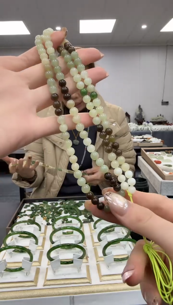 颈饰未镶嵌和田玉多样性发其一zj多宝链子6mm