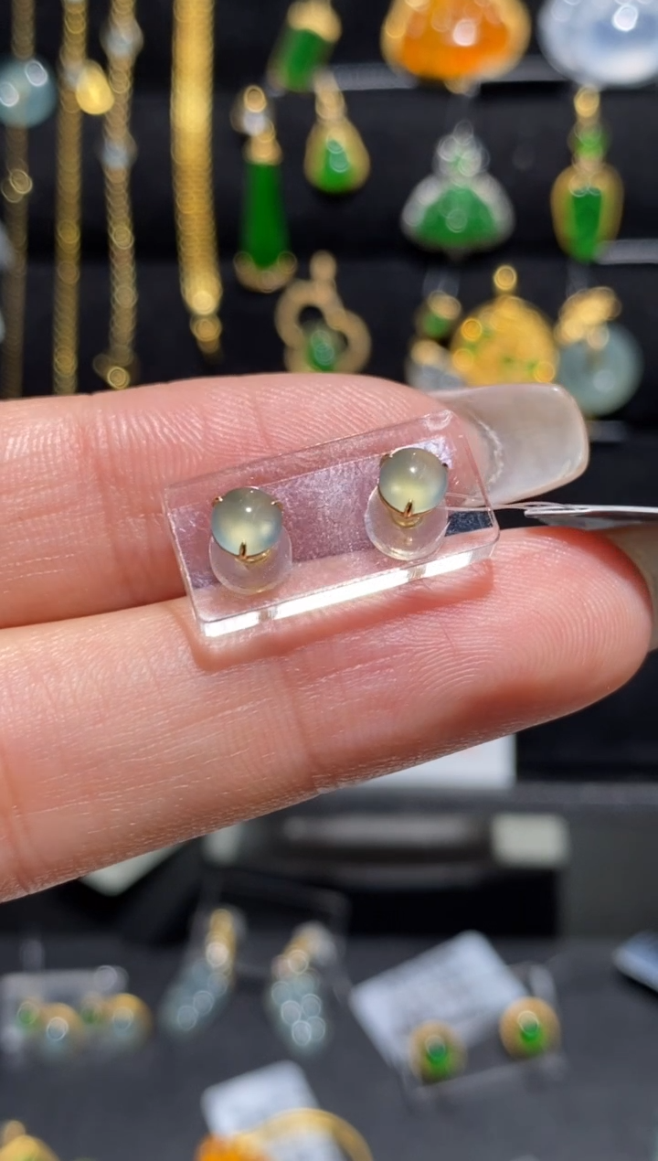 【闪购商品】翡翠耳饰18K金镶嵌耳饰