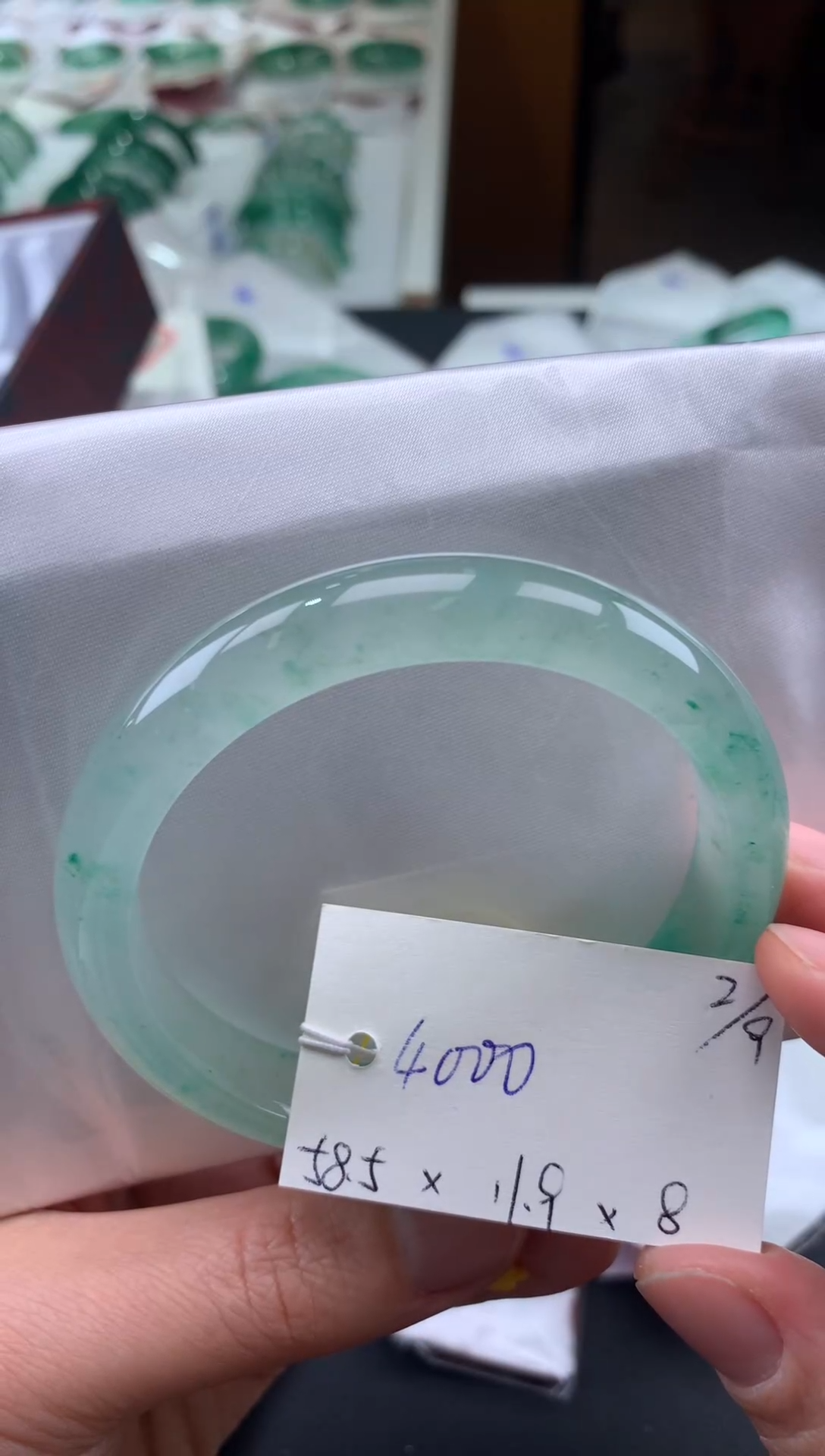 【闪购商品】石英质玉手镯未镶嵌天然玉石非洲翠手镯