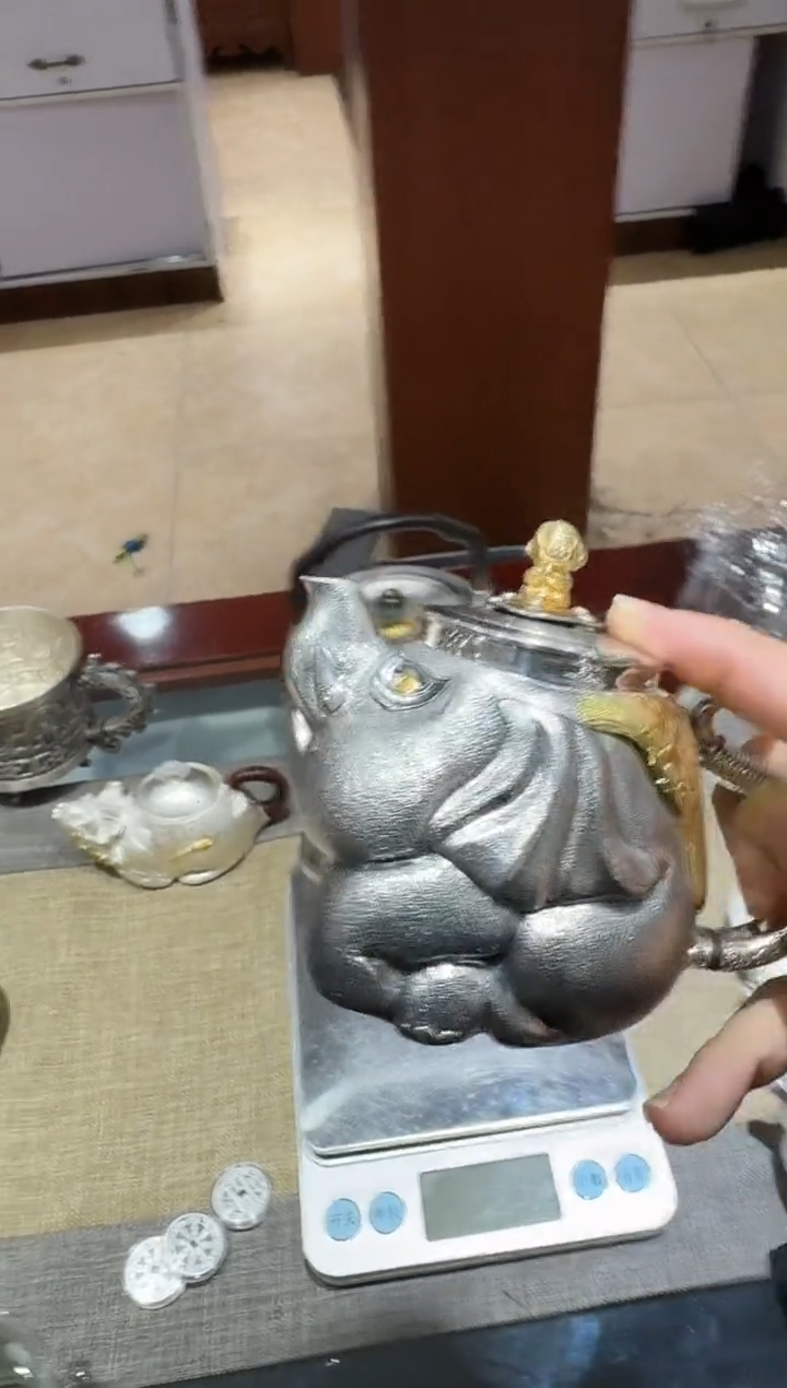 【闪购商品】足银999精工仿生大象泡茶壶