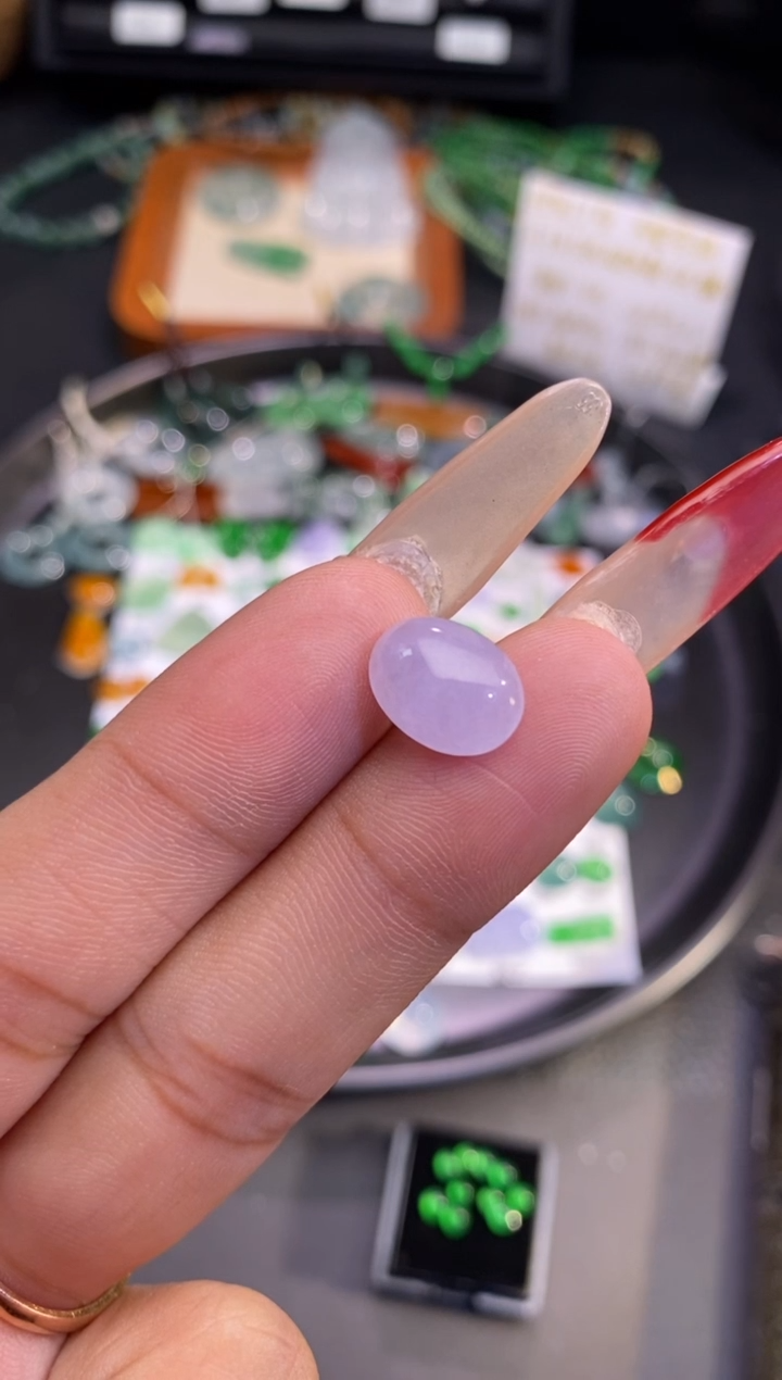 【闪购商品】翡翠挂件未镶嵌蛋面