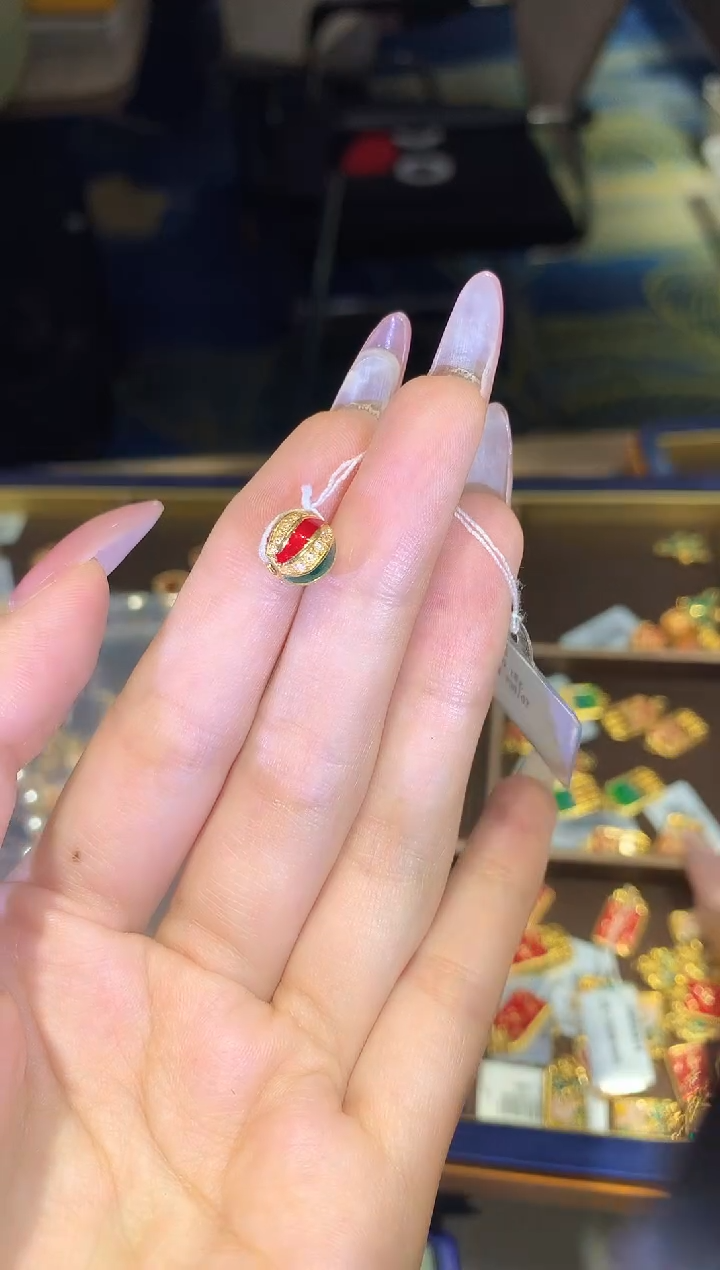 【闪购商品】18K金吊坠(不含链)西瓜球a148