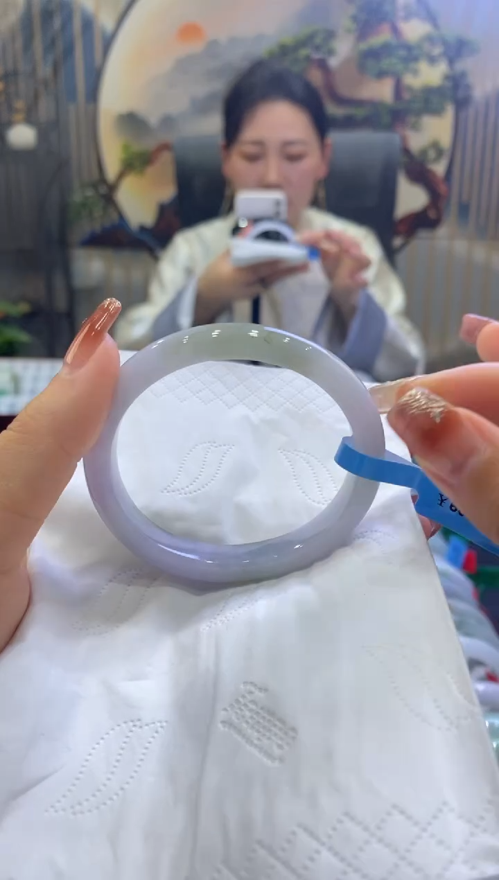 【闪购商品】翡翠手镯未镶嵌00004357