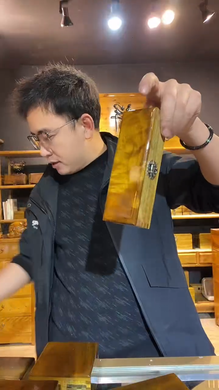 金丝楠木制品金条盒137