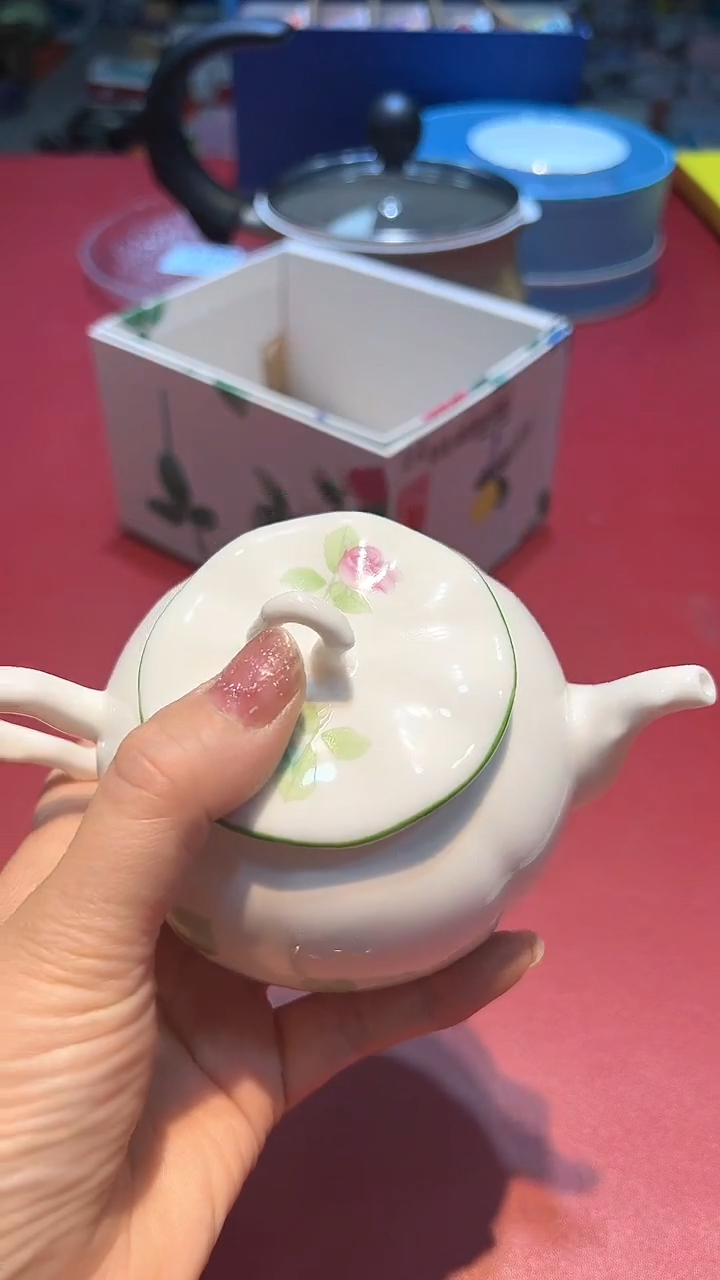 【闪购商品】瓷片锅碗瓢盆一件不剩