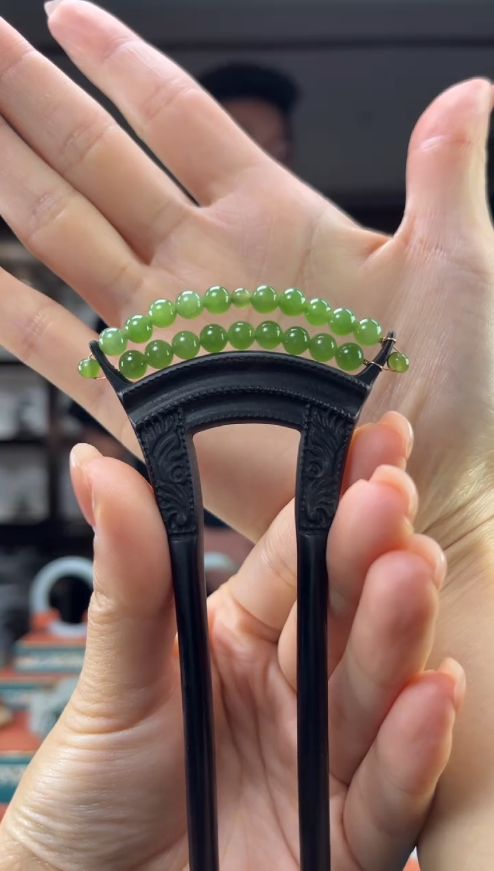 和田玉未镶嵌颈饰1