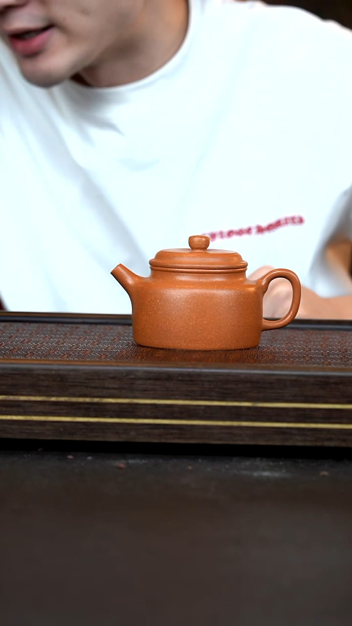 茶壶紫砂www     金降坡     德钟     200cc